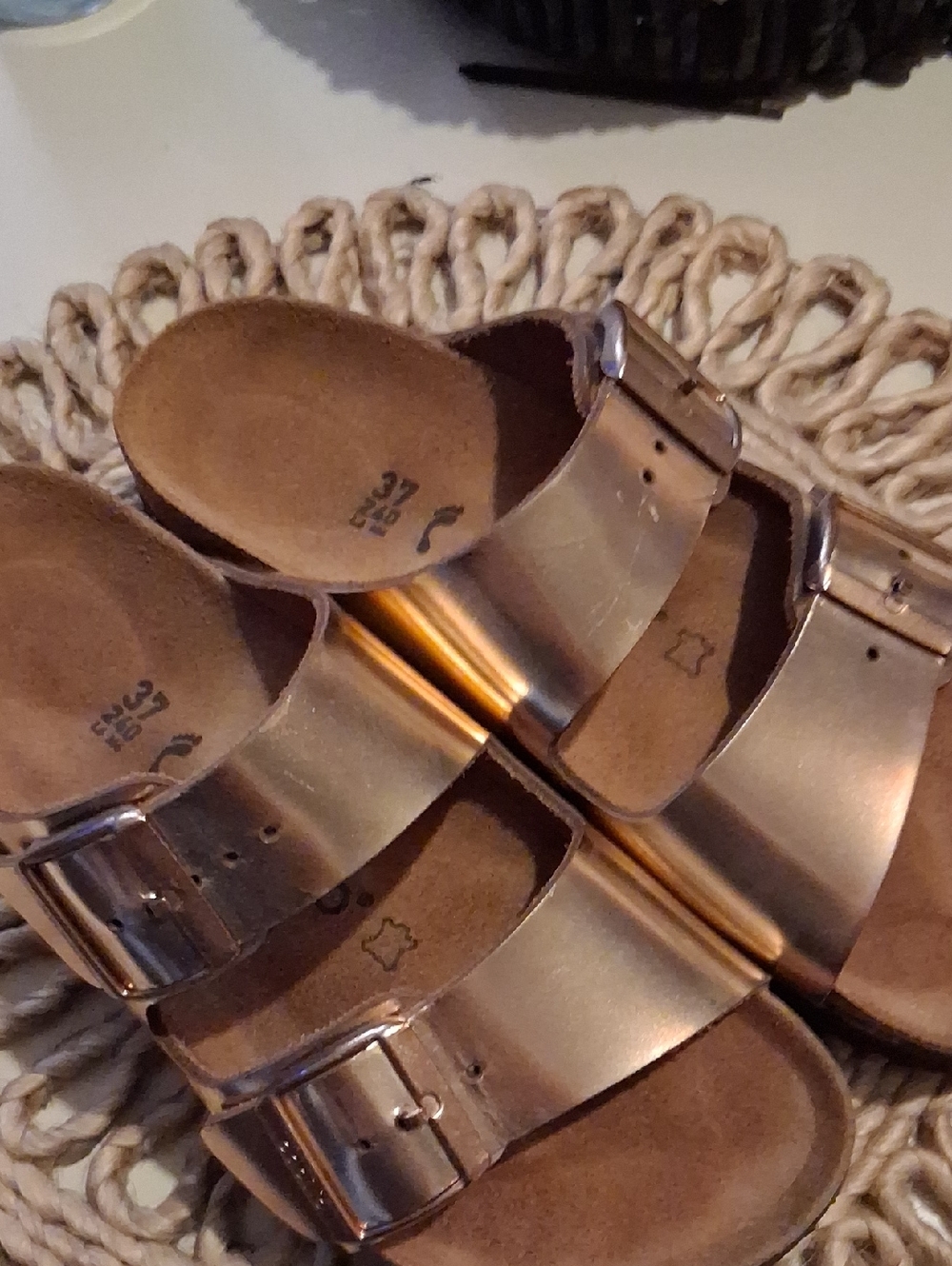 Birkenstock Metallic Rose Gold, Platform,Two-Strap Sandals, Size 37. - Picture 11 of 12
